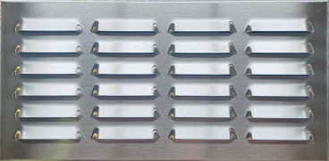 Větrací mřížka 340x190 mm hliník (1)